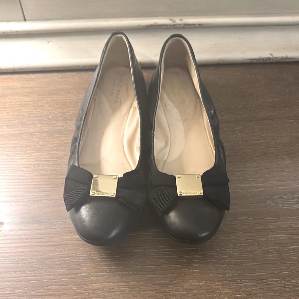 Cole Haan talibow flats